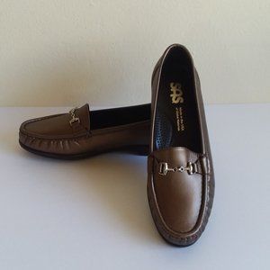 Bronze SAS Metro Leather Loafer Size 7